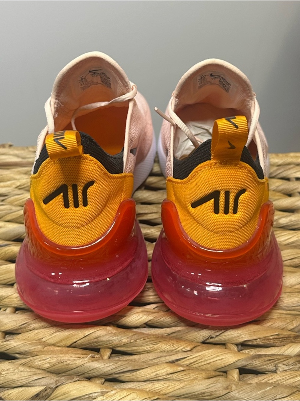 Nike Air Max 270 - Picture 13 of 14